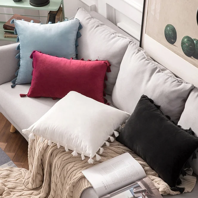 Wholesale Tassels Fringe Lumbar Throw Velvet Pillowcase Pillow Cushion Covers Cases 18 X 18 Inch Zipper Design