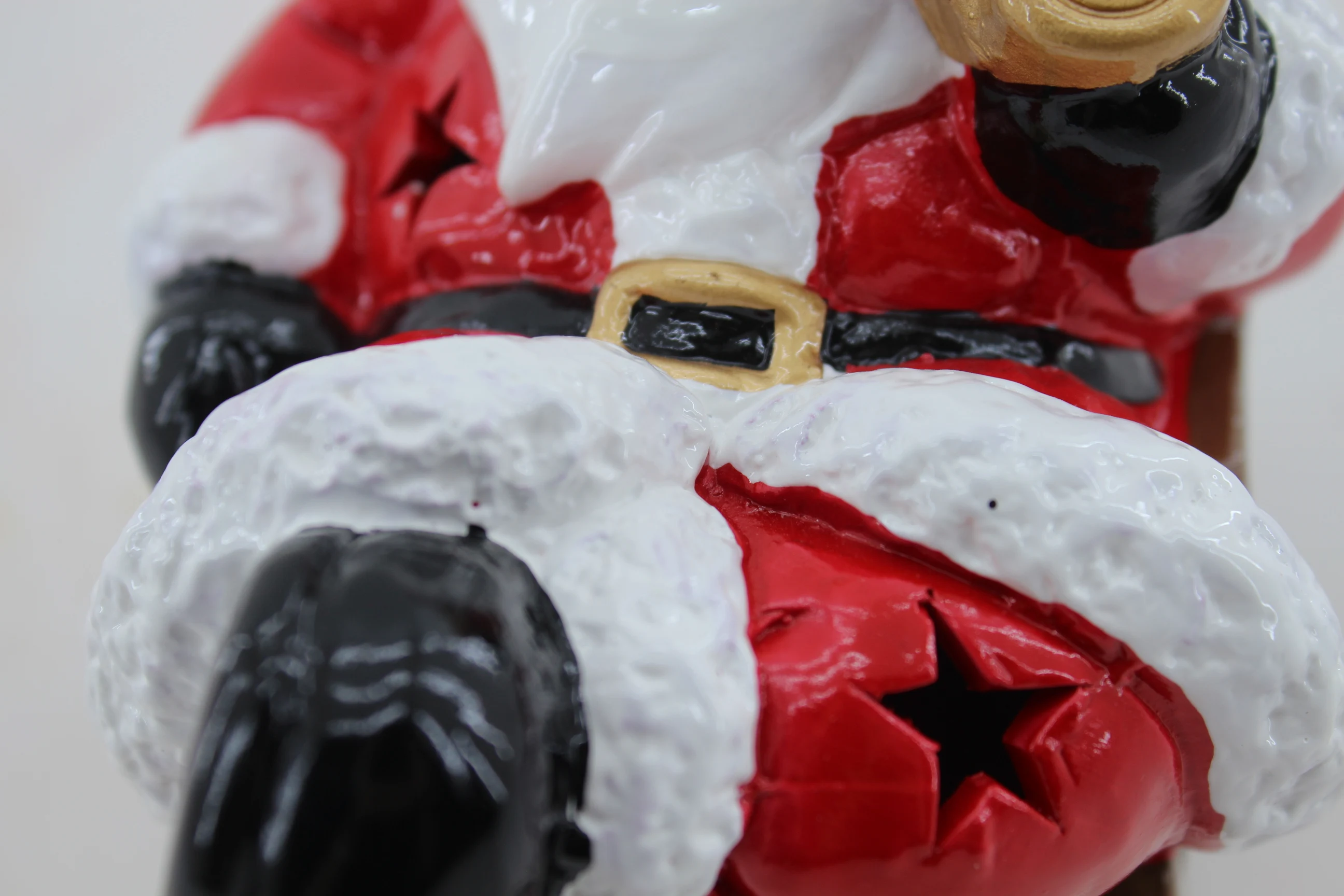 wholesale ceramic christmas santa with color changing LED lights Ceramic christmas decoration