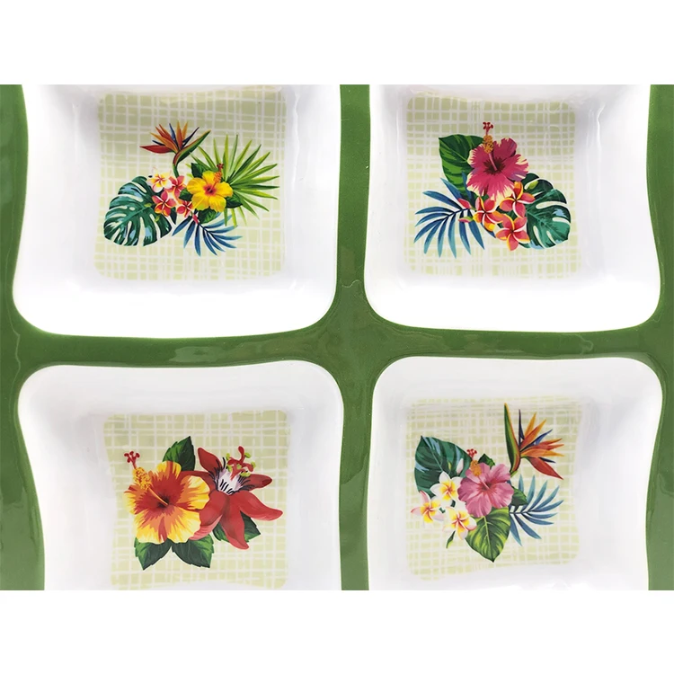 2021 Hot 4 Compartment Flower Design Divided Melamine Plastic Chip Dip Party Snack Serving Plates Platter