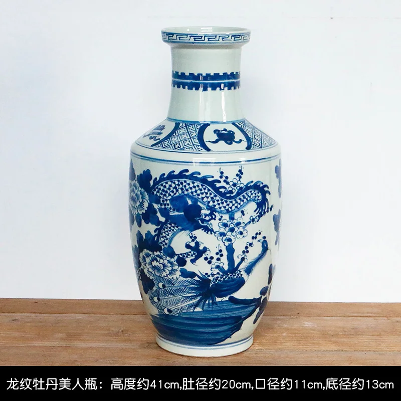 Chinese porcelain vase with blue and white hand painting  dragon classical ceramic vintage bottle for hotel and home decorative