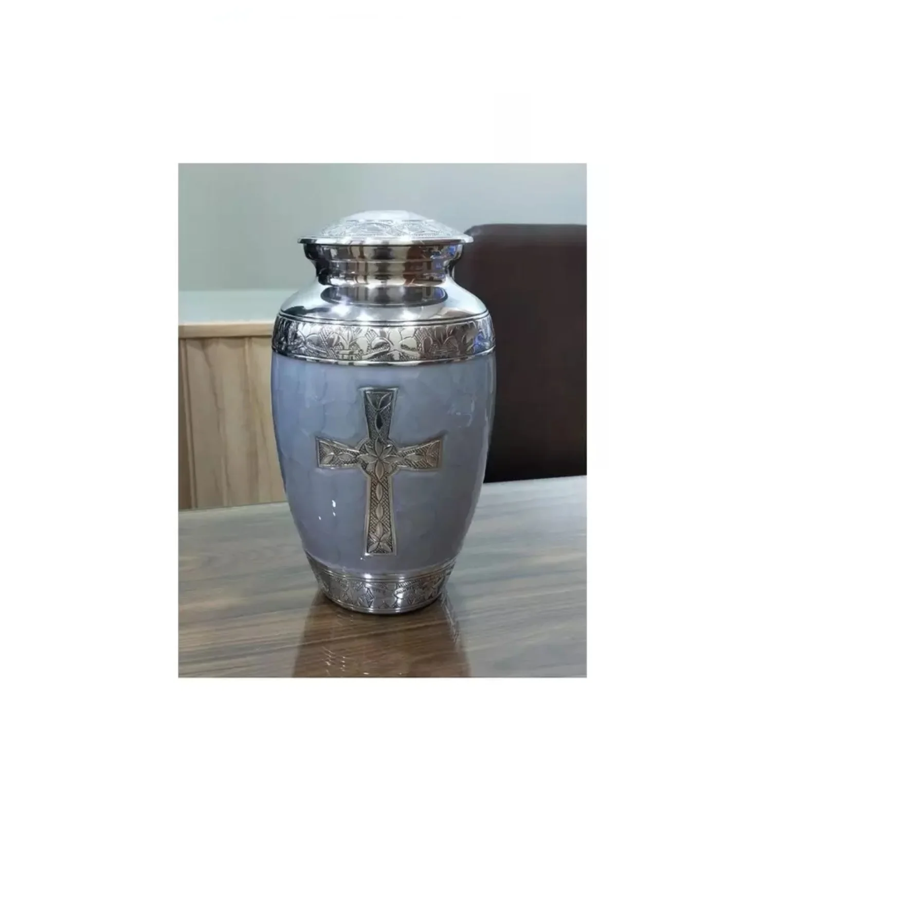 Heart shape Classic  Small Mini Cremation Keepsake Urns for Human Ashes Set of 4 with Box and Velvet Box Lovely at best Price