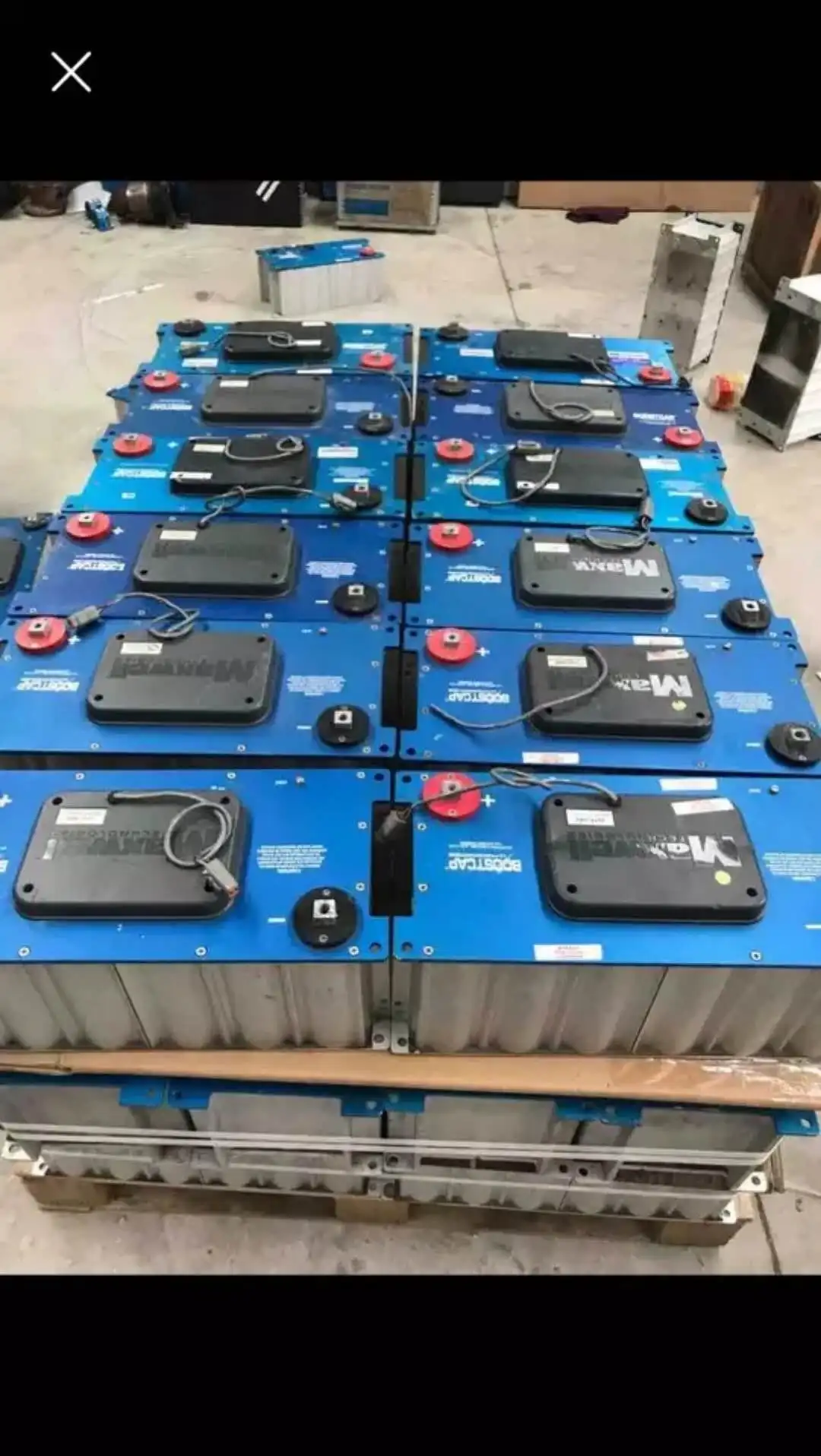 Super capacitors 130F 56V BMOD0130 P056 B03 683.00mm x 177.00mm maxwell