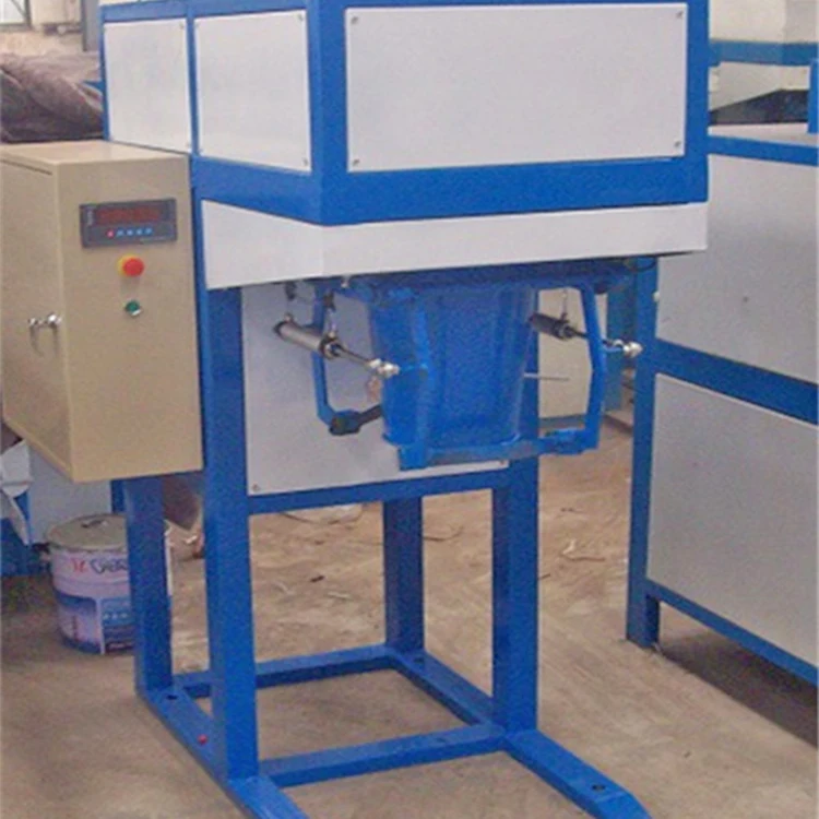 Dry powder liquid food packaging machine