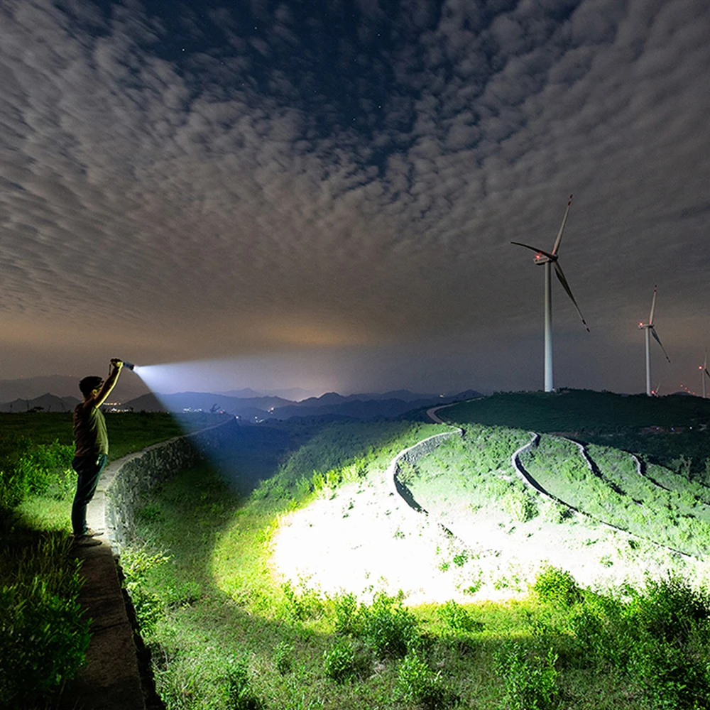 XHP90 LED Flashlight Zoom USB Rechargeable Power Display Powerful Torch 18650 26650 Handheld Light Flashlight