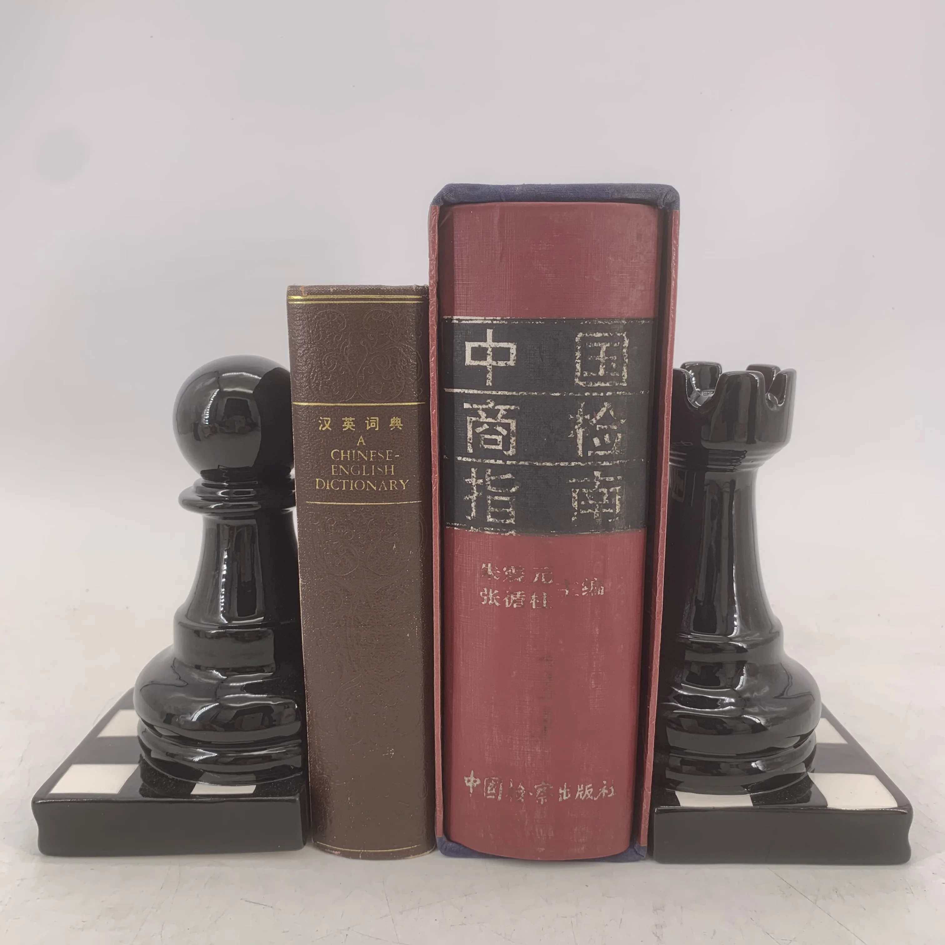 Hot sale Chess Ceramic bookends for kids bookends decorative,study room decor book stop book shelf stop library decor ceramic