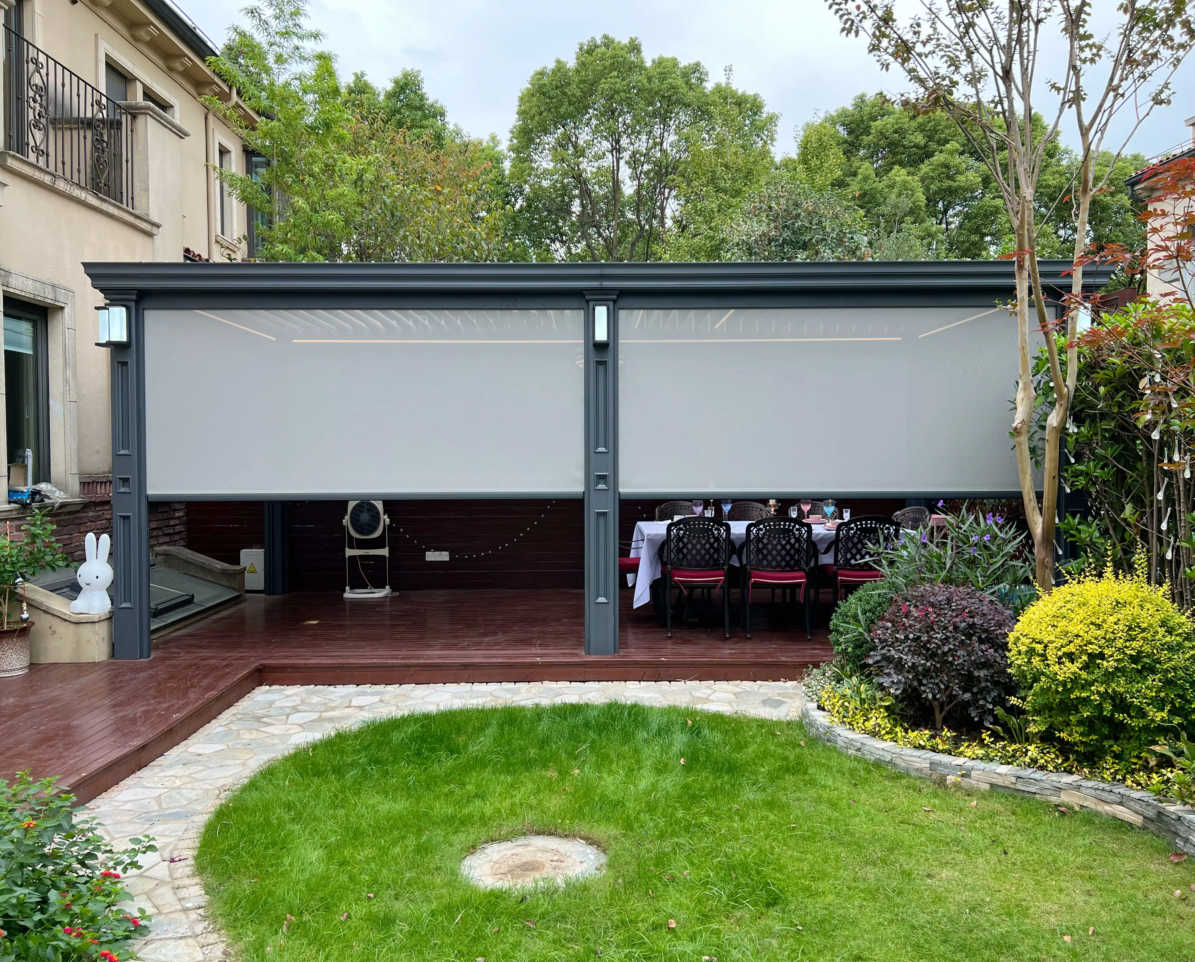 Wholesale Wind-Proof Automatic Roller Blinds Balcony Sun Room Screen Window Sunshade Waterproof Blinds