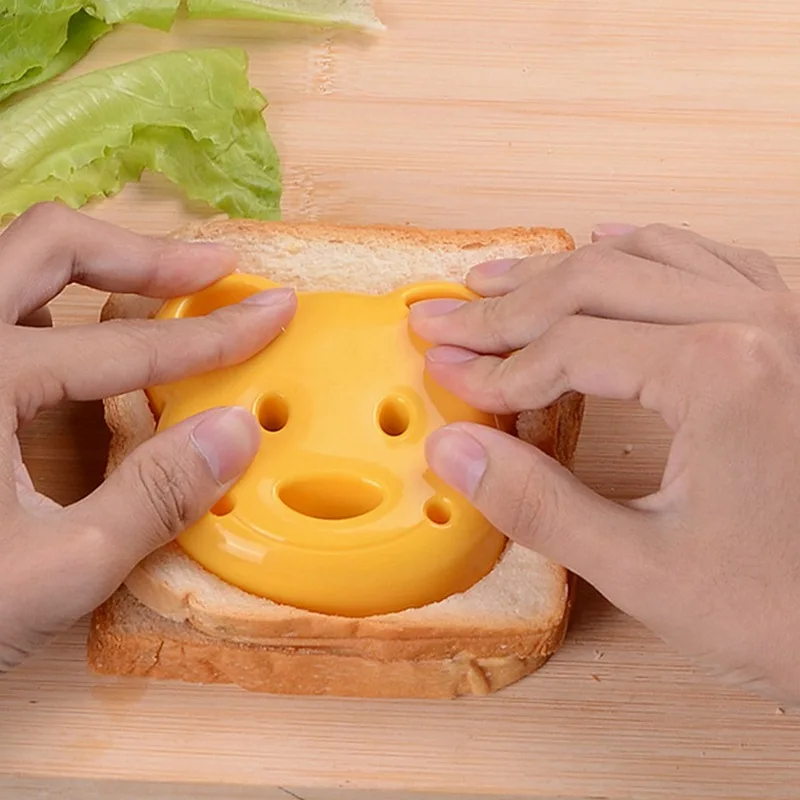 Creative Bear Sandwich Mold Cutter Cute DIY Bread Sandwich Shapers Maker for Kids