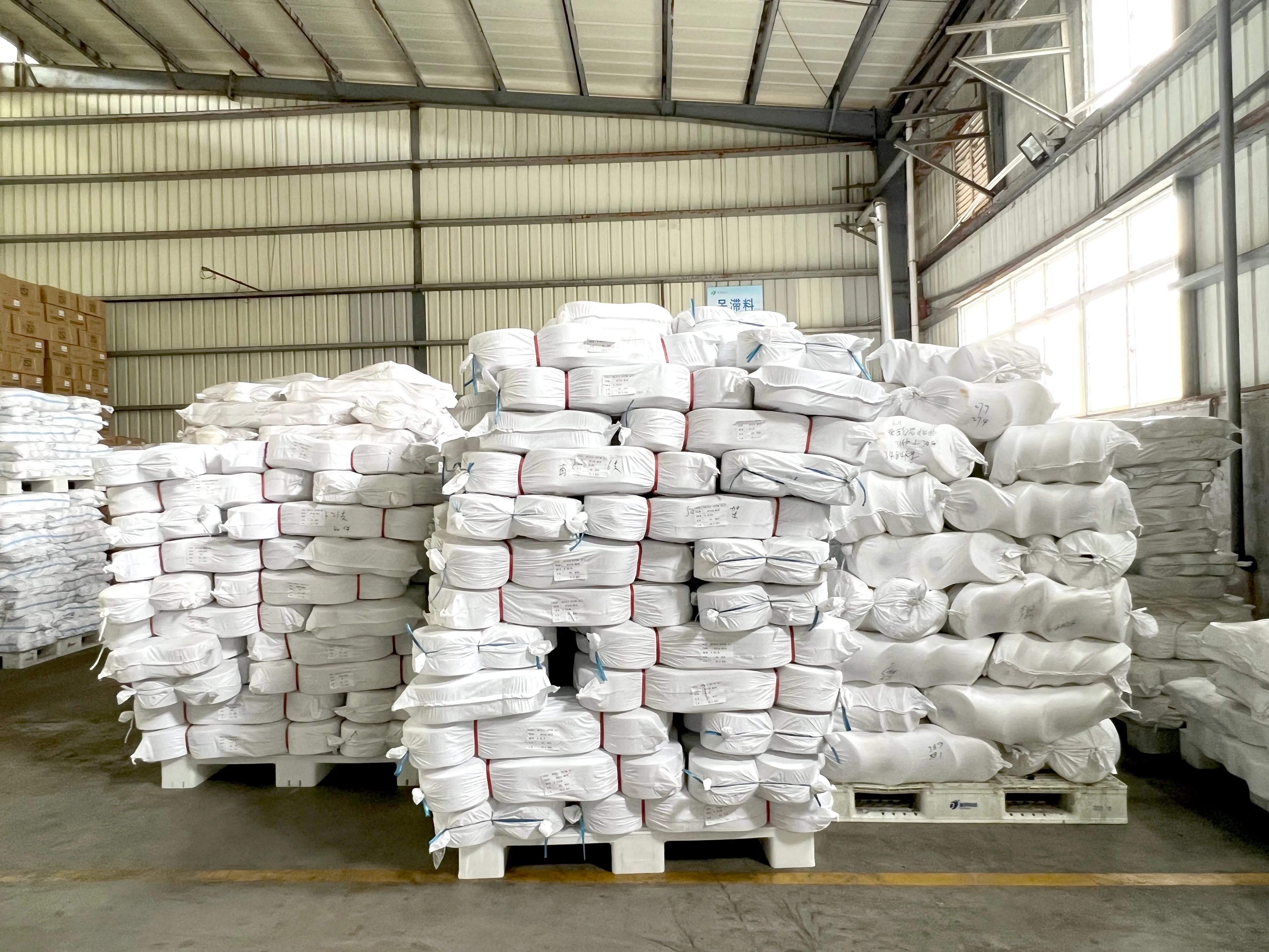 Factory Price Pure Cotton Cone Yarn 30s Soft 100% Cotton Yarn for Socks Machine Knitting