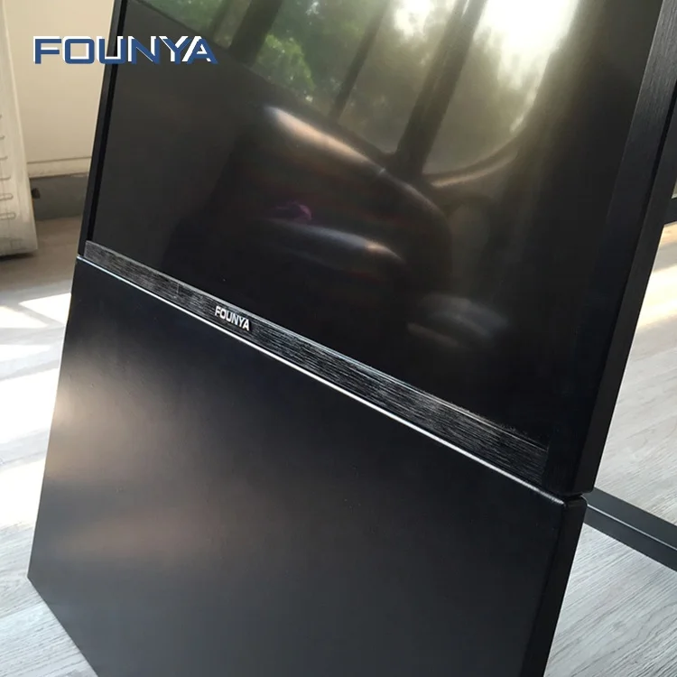 Freestanding restaurant promotion menu board digital signage display