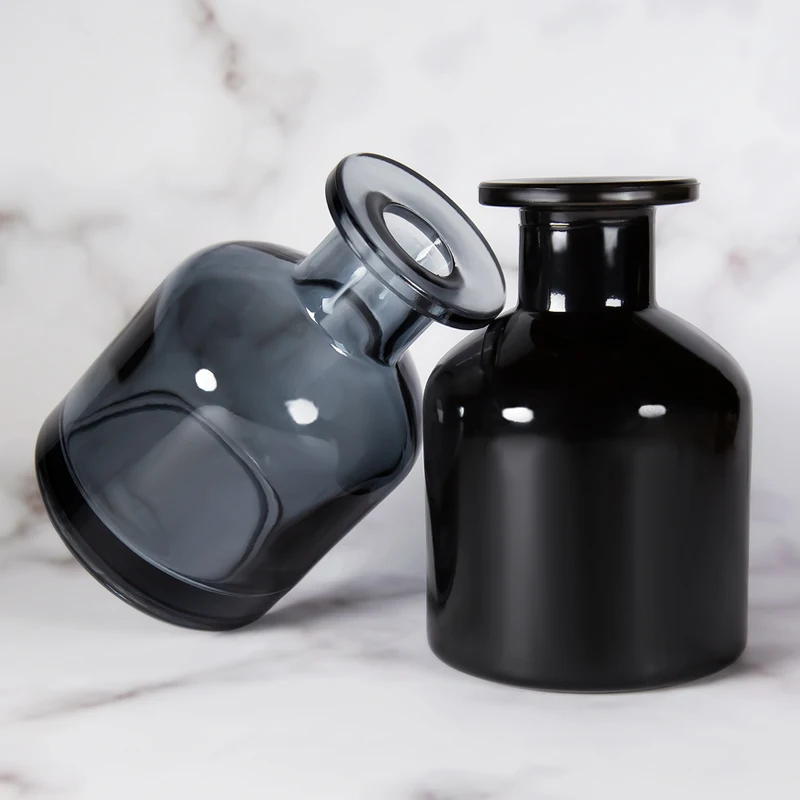 100ml 150ml Empty Bright Black Round Glass Reed Diffuser Bottles with Rubber Stopper