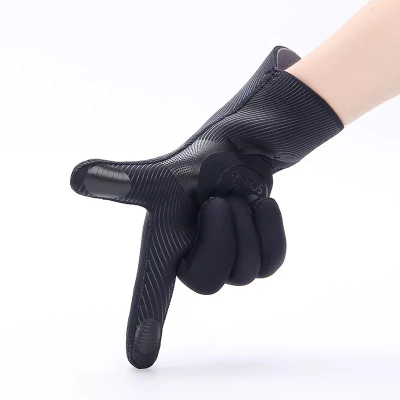 wholesale 5MM warm hand protective winter swimming non-slip, cold and thorn fishing Guantes de buceo diving gloves neoprene