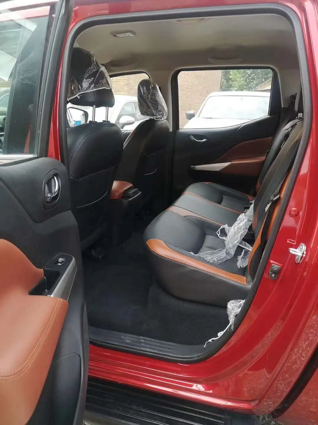  Автопикап бренда Dongfeng с ручным блоком и полным