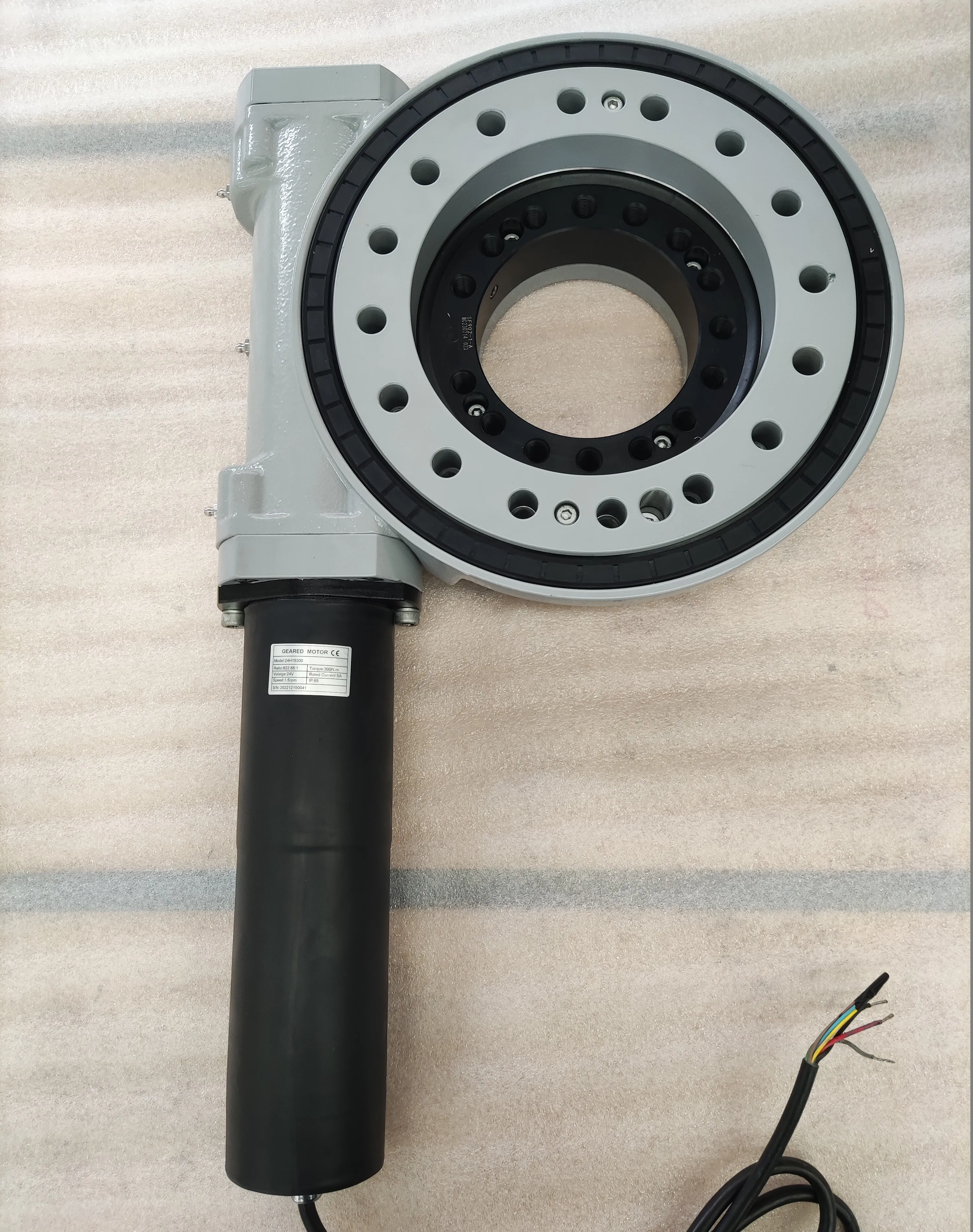 Manufacturer Direct SE9 High Precision Planetary Slewing Drive for Solar Tracking Systems, Large Torque & Low Noise