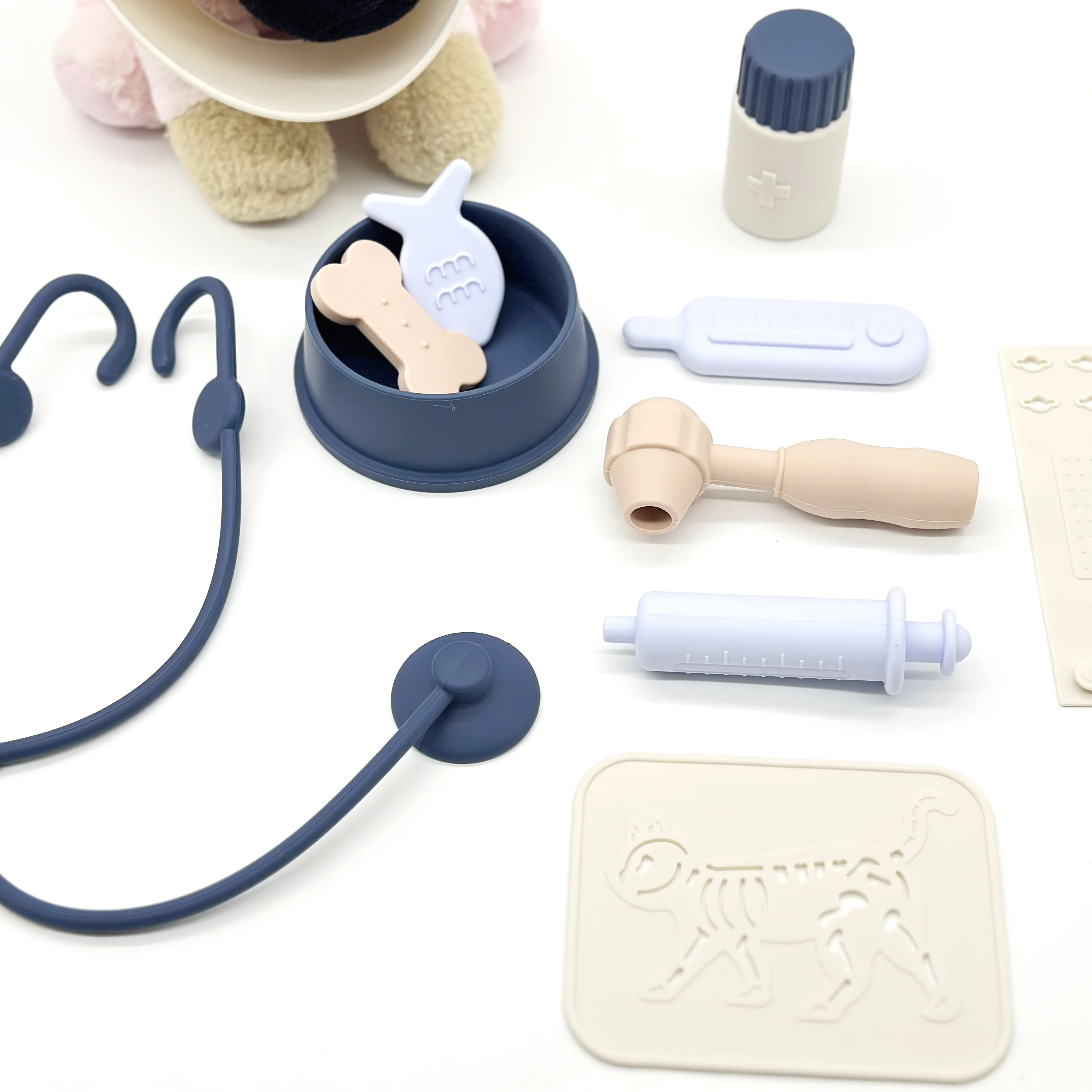 New Arrival Toys Doctor Kit for Kids Veterinary  Pretend Play Set for Toddlers  3-6 Year Old