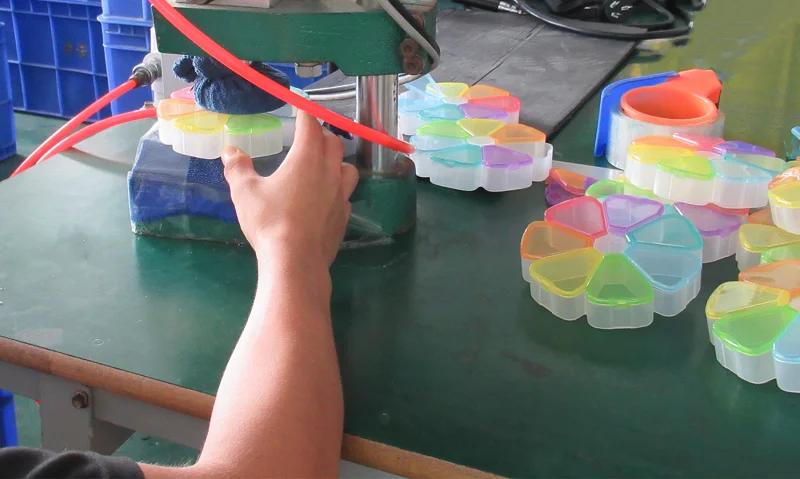 Compartment Weekly Bulk Custom Dispenser Medicine Storage Reminder Plastic 7 Day Flower Smart Organizer Pill Box Rainbow Colors