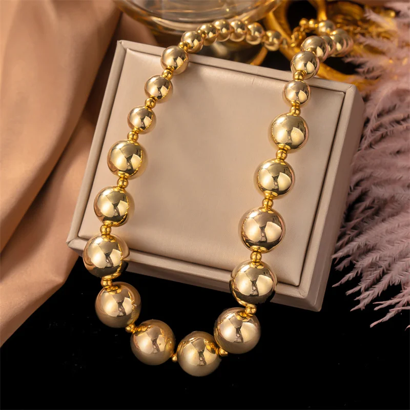 New hip hop style Gold Ball necklace Punk large beaded acrylic pendant necklace for women party jewelry