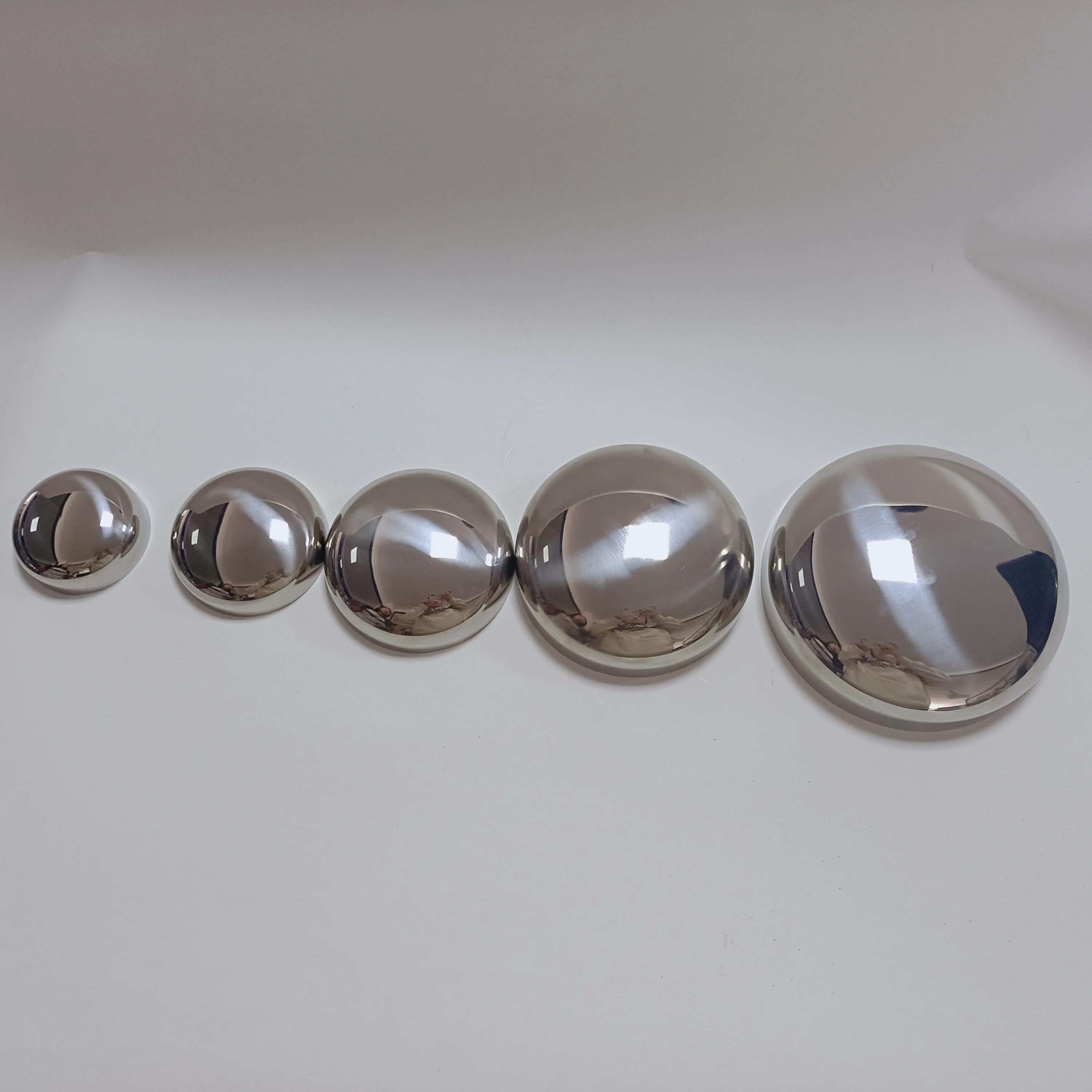 Stainless Steel 304/316L Forged Elliptical Spherical Dished Heads for Pressure Vessel Storage Tanks Hemisphere Head End Cap