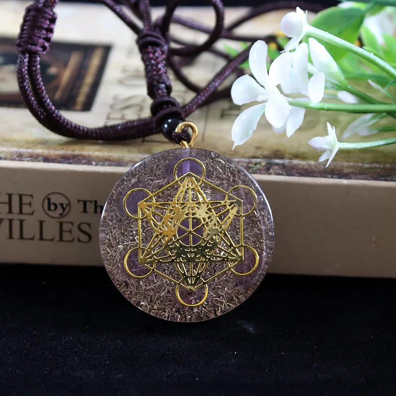 Factory Handmade Craft Resin Crystal Gravel Pendant Sweater Necklace Chain with Rope Orgone Energy Healing Necklace Gifts