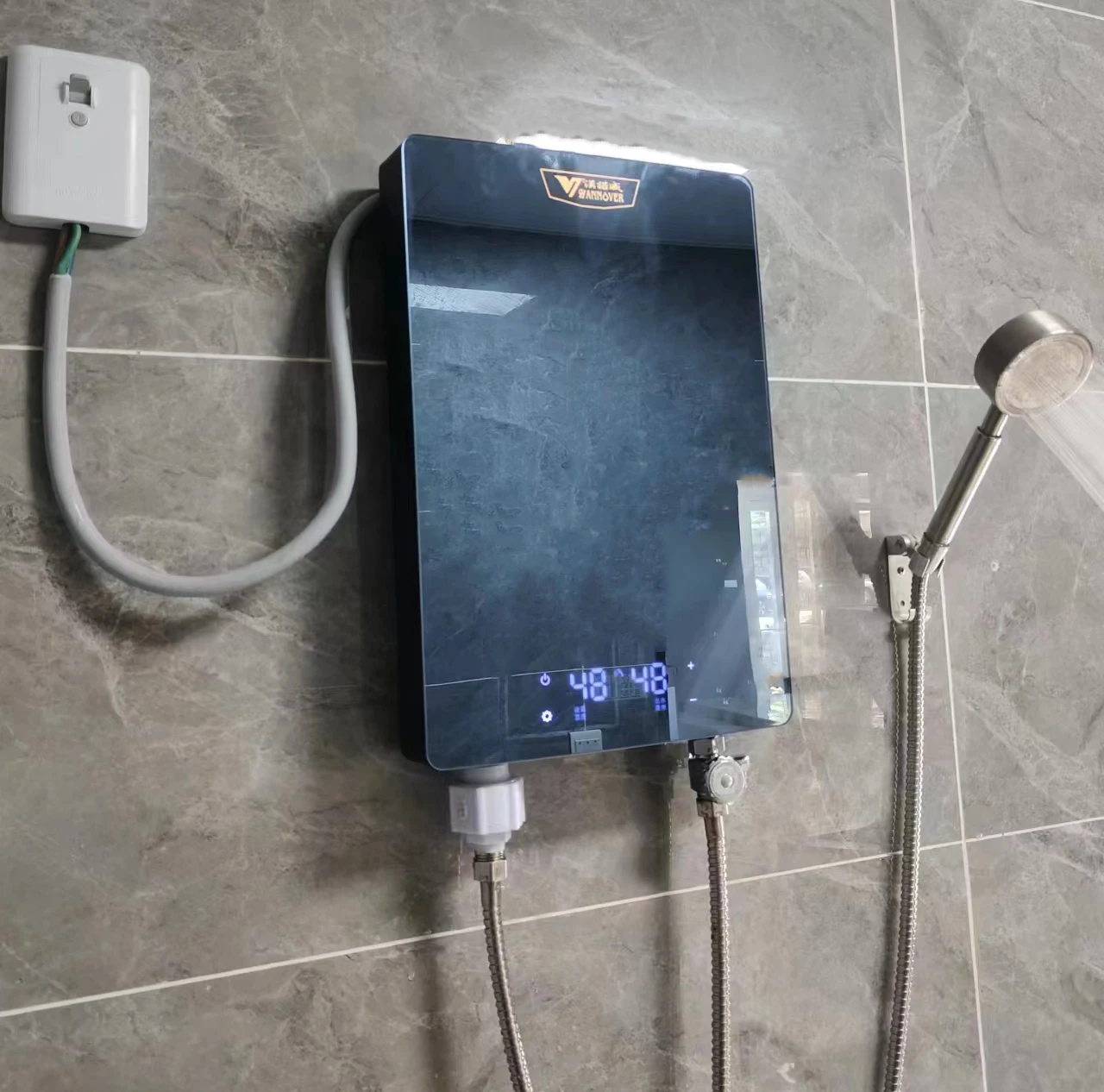 CE  Manufacture Price Whole House Use  Portable Bathroom 220V Instant Electric Tankless Shower Hot Water Heater With A shower