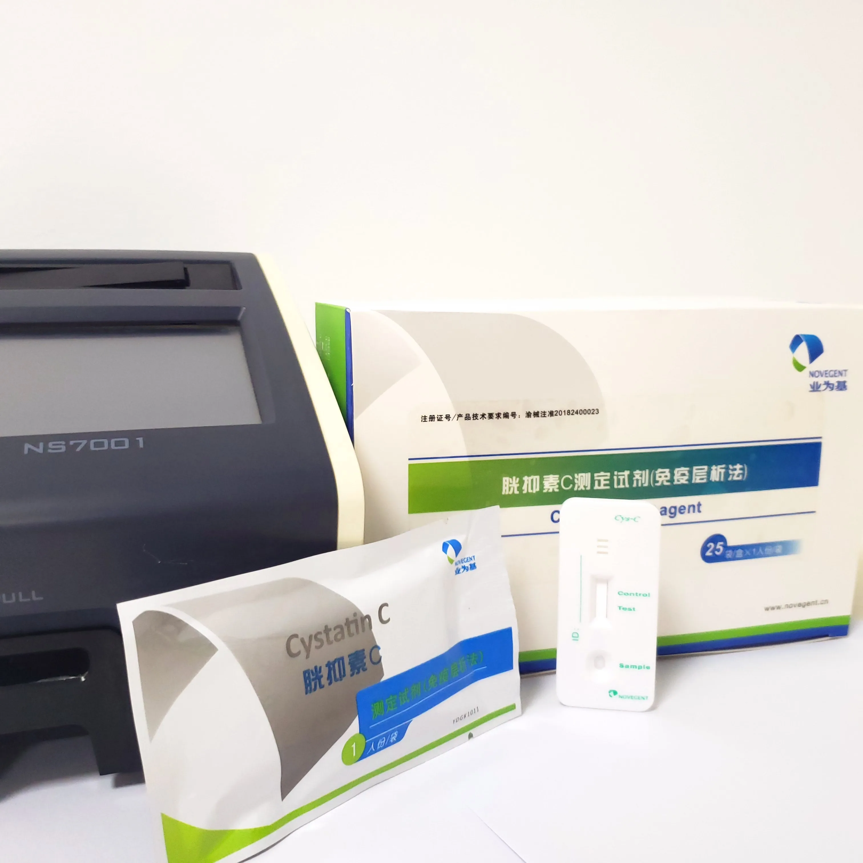 Cystatin C assay reagent (immunochromatography)