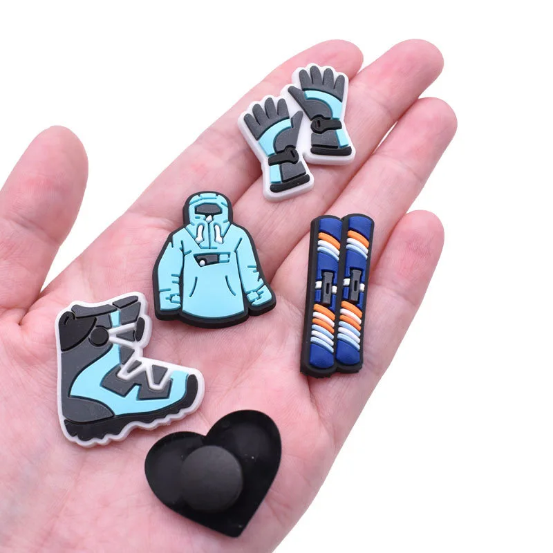 Manufacturers wholesale custom sandal accessories ski cartoon pendant accessories clogs charm shoe accessories