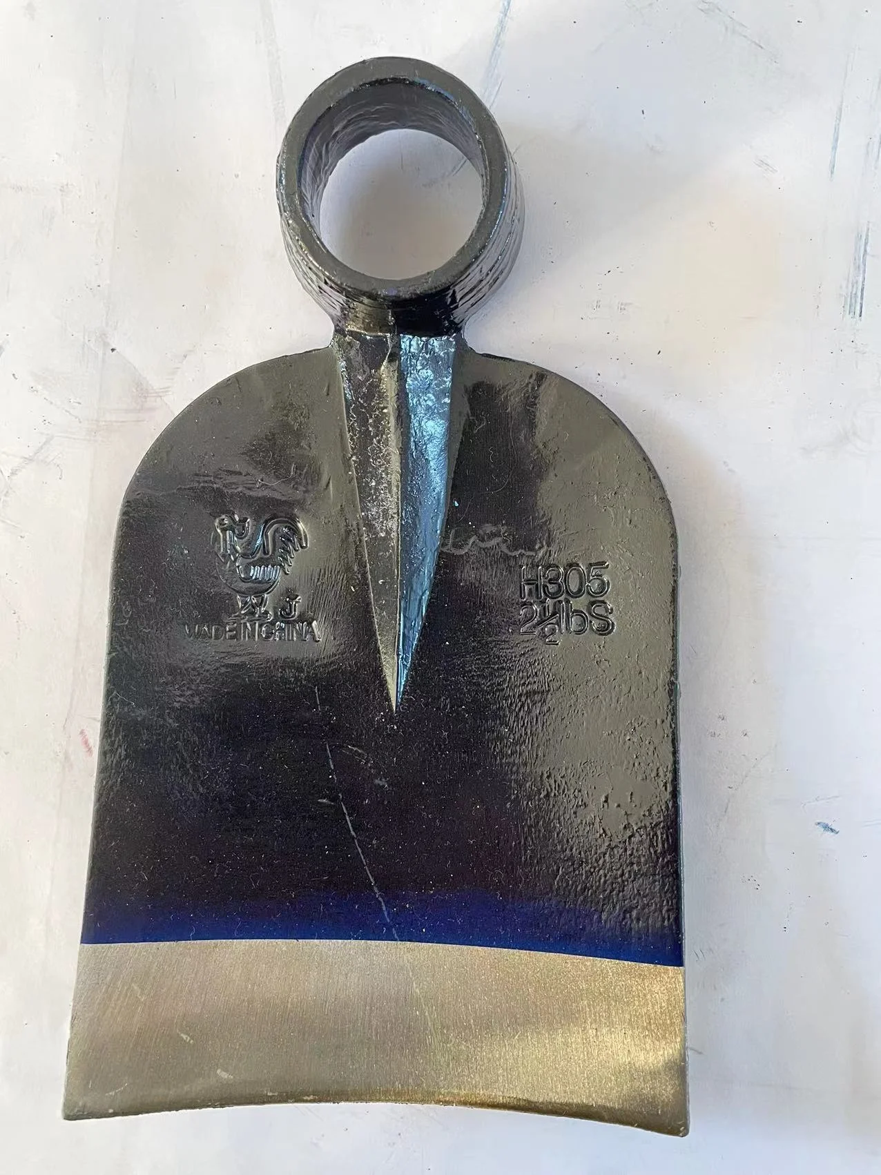 Factory Farming Hoe Head Forged Railway Steel Hoe steel digging hoe with wood handle