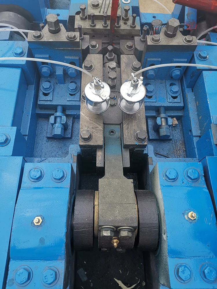 Steel iron roofing wire wafios screw nail making machine automatic in pakistan