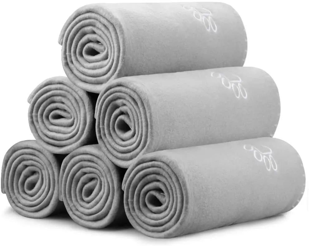 China Factory Premium Plaid fleece puppy blankets for winter king size polar fleece pet blanket cheap dog blanket for beds