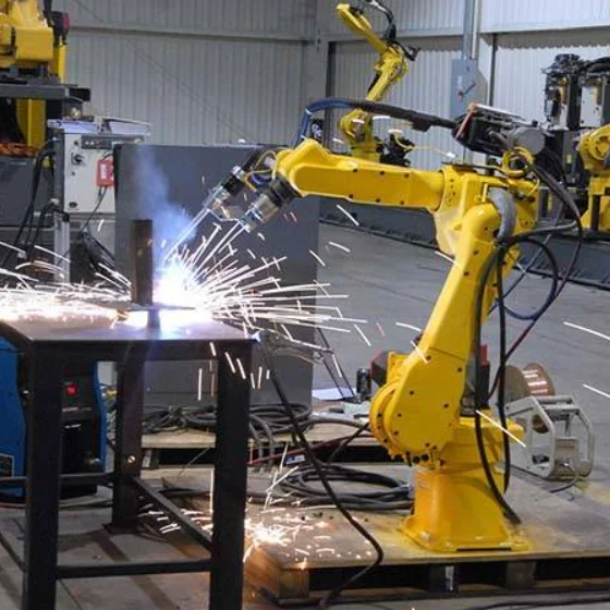 Welding robot M-10iA/7L Fanuc robot can be  for with OTC welding machines and positioner