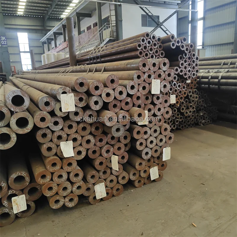 Factory Supply API 5L ASTM A106 A53 Grade B Sch40 Oil and Gas Pipeline Hot Rolled Carbon Steel Pipe Black Iron Round Seamless St