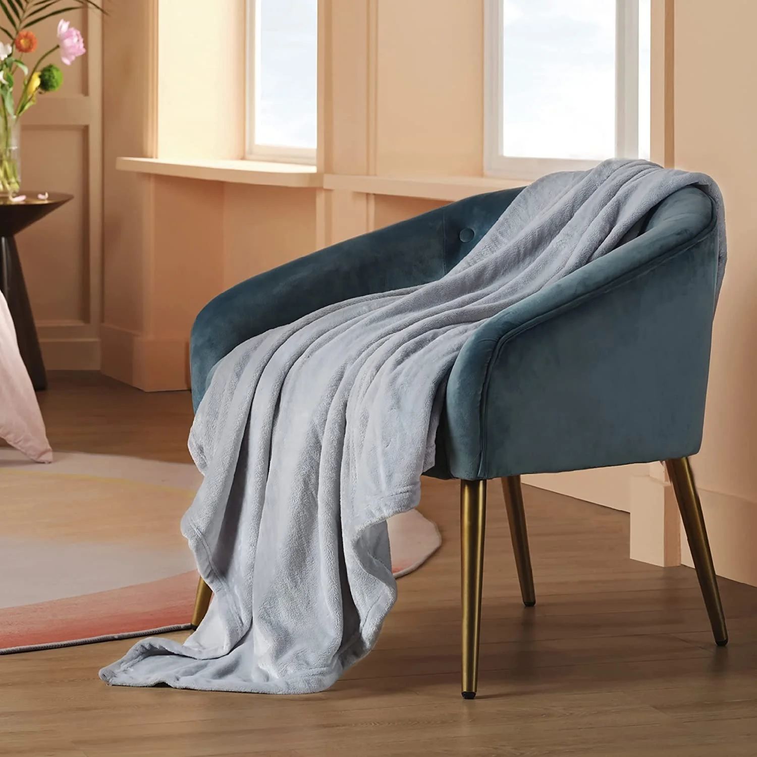 Флисовое одеяло Bedsure для дивана серое-легкие Плюшевые Пушистые уютные мягкие одеяла