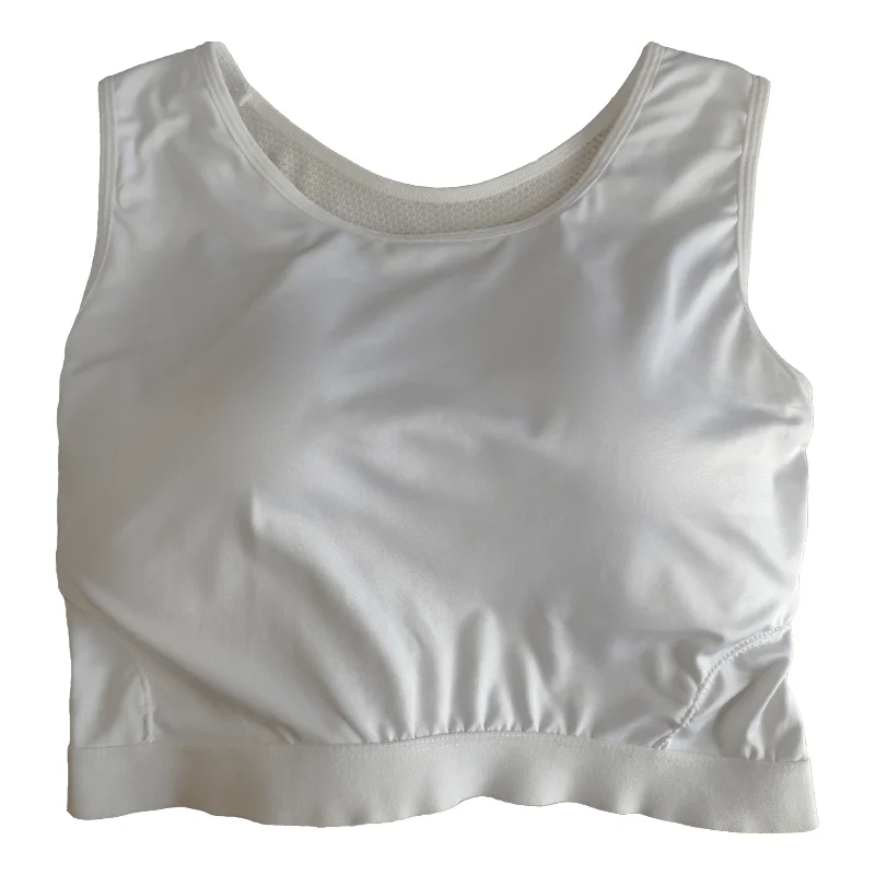 Sample free shipping Woosung Female Chest Protector wkf approved chest guard protector karate