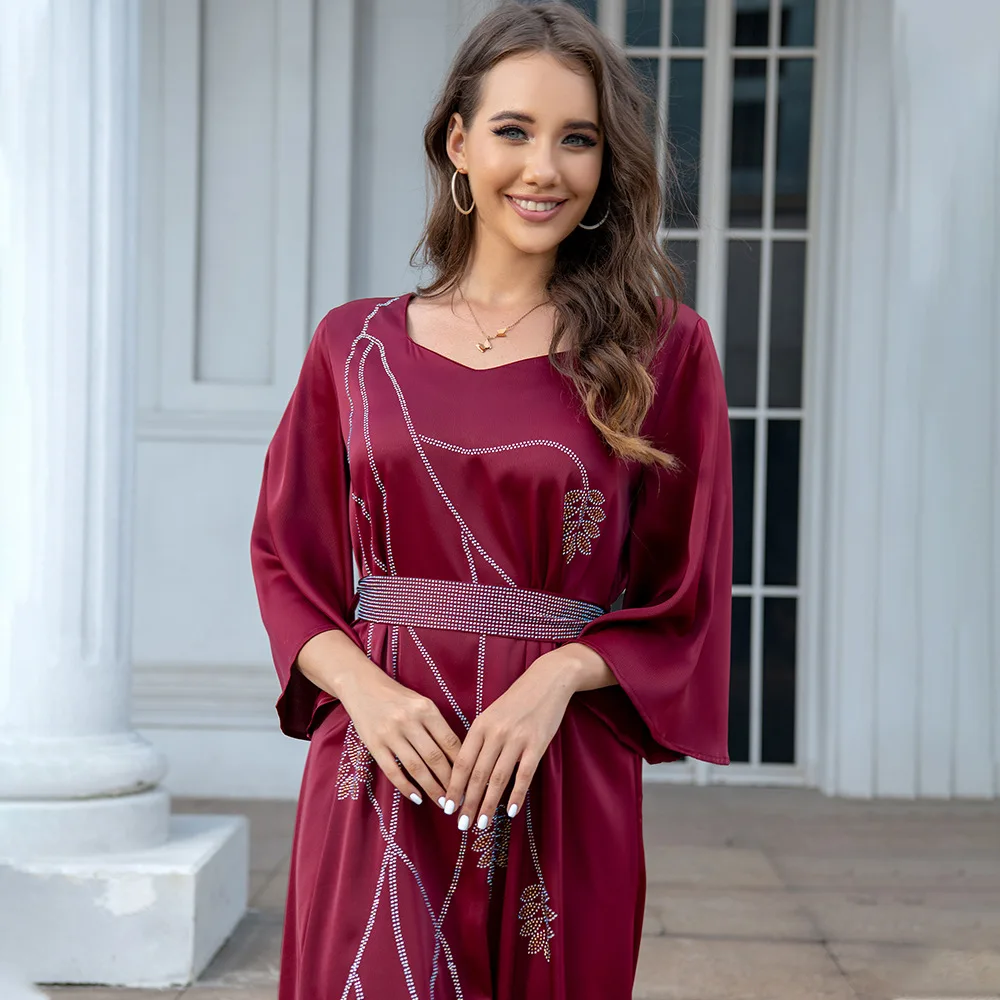 Women Diamonds Dubai Abaya Flare Sleeves Leaf Pattern V Neck Fashion Muslim Robe Evening Dress