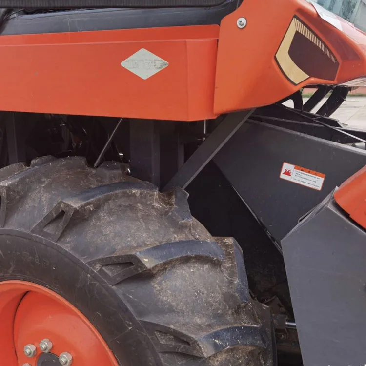  Сельскохозяйственная машина для сбора кукурузы Kubota 1408Y по низкой