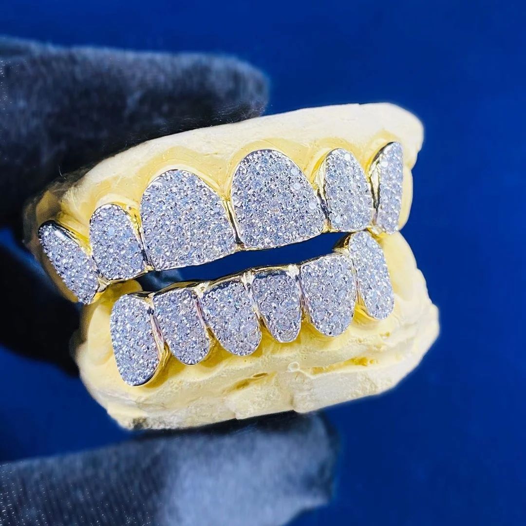  На заказ блестящие 8 верхних и нижних льд из Grillz хип-хоп Bling Moissanite алмазные