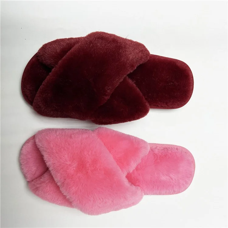 High Quality Wholesale House Winter Fashion Luxury Women Custom Cross Plush Indoor Slipper Bedroom Slippers With Fur For Women