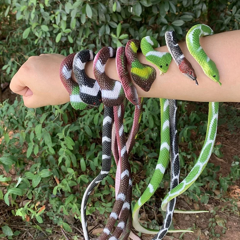 Non-toxic Assorted Colorful Super Realistic TPR Material Rubber Snake
