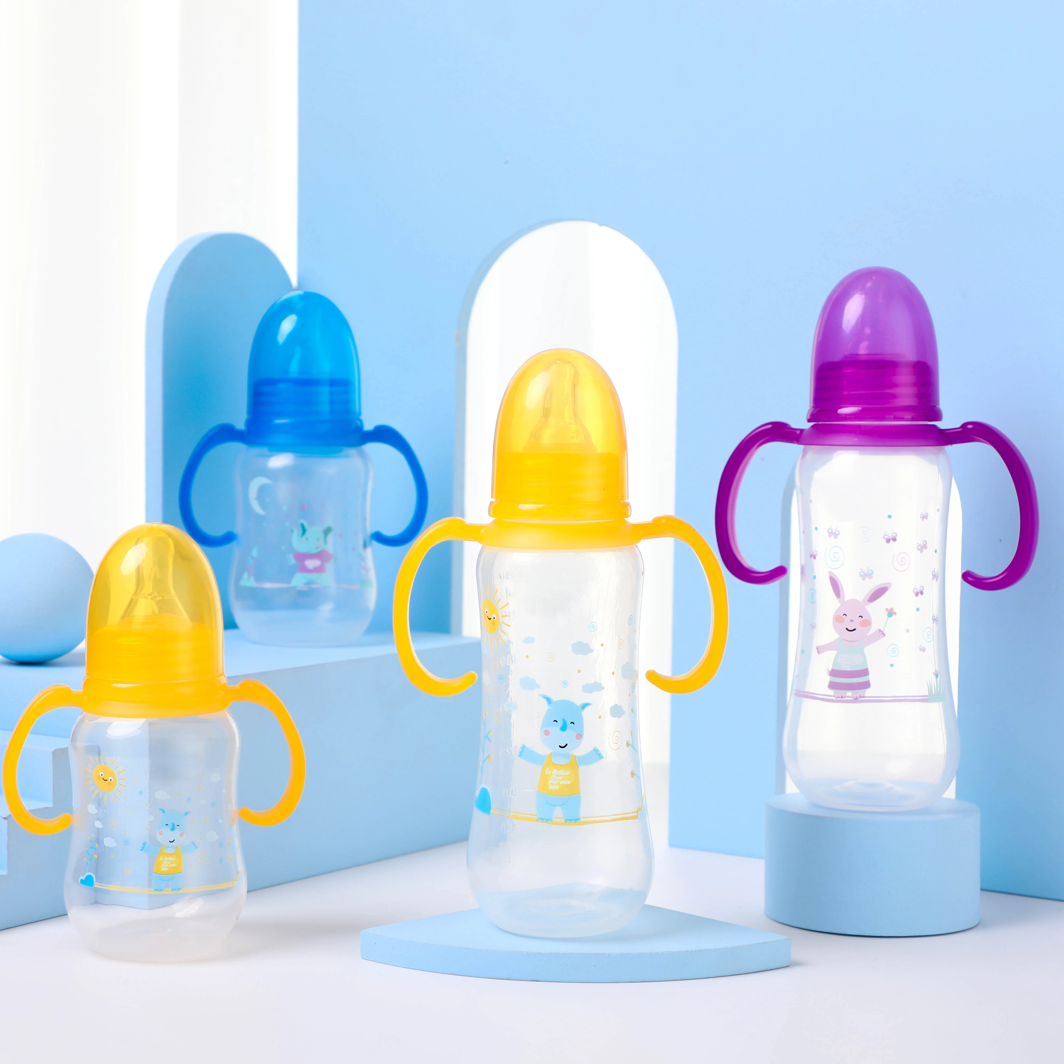 Wholesale Custom  BPA Free Food Grade PP Milk Bottle Hands Free 250ML 8OZ Silicone Nipple Baby Feeding Bottle For Drinking