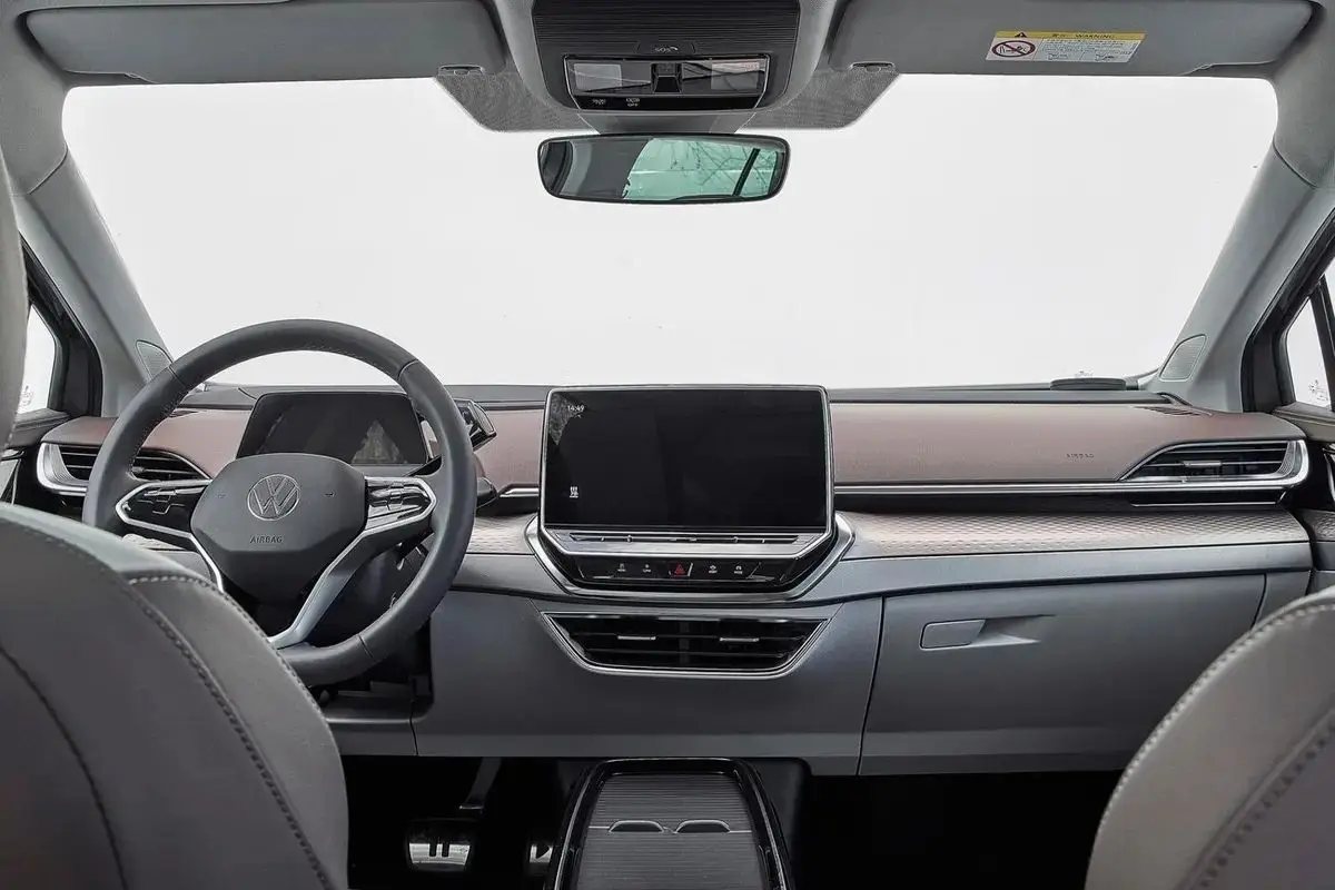 Новый электромобиль Wolkswagens VW ID6 Crozz Pro