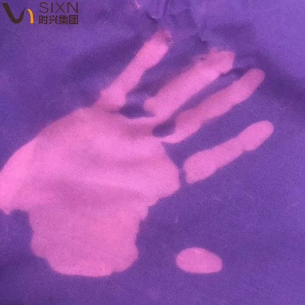 Purple To Pink Color Changing Beach Pants Fabric Temperature Sensitive 100% Polyester Peach Skin Fabric For Dress
