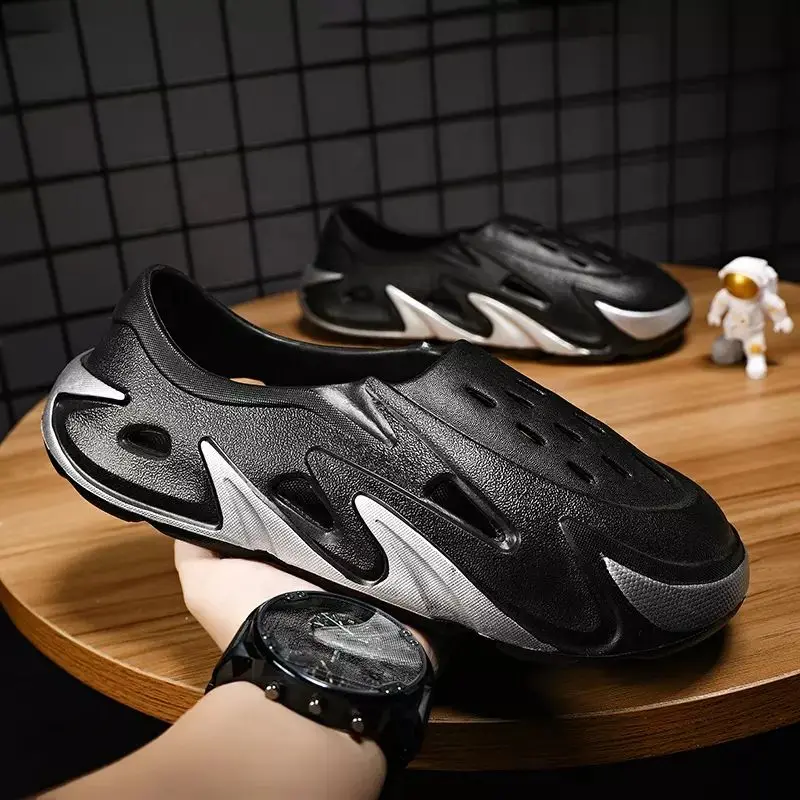 Factory soft Hole Sandals Lightweight Running Slipper Eva cheap comfortable beach Slides Slippers garden shoes man clog men