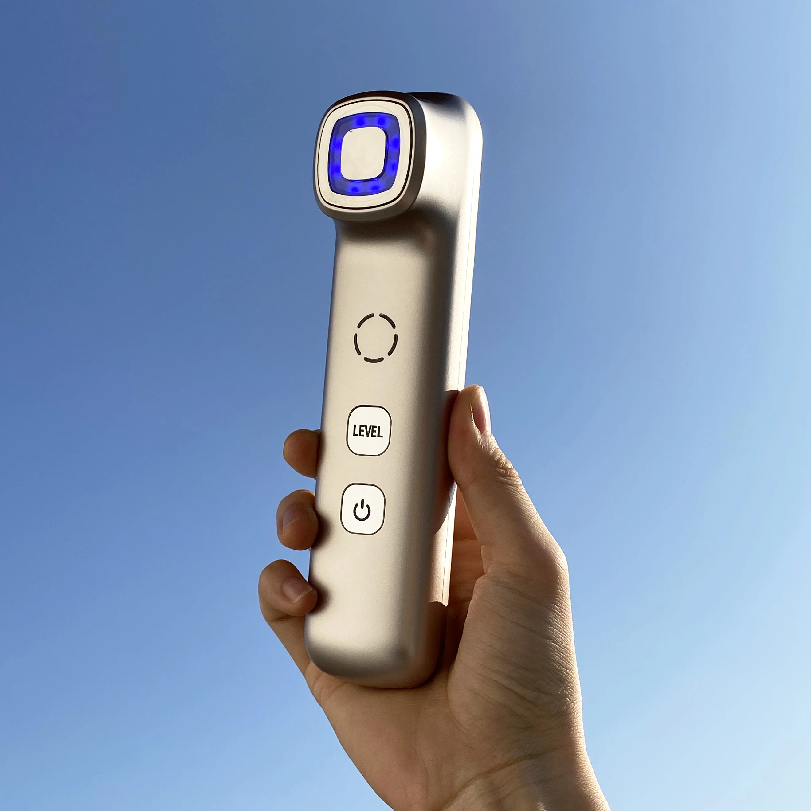 Home Use Beauty Equipment EMS Led Heat Cold Skin Firming Device Rf Face Neck Lift Massager Radio Frequency Machine