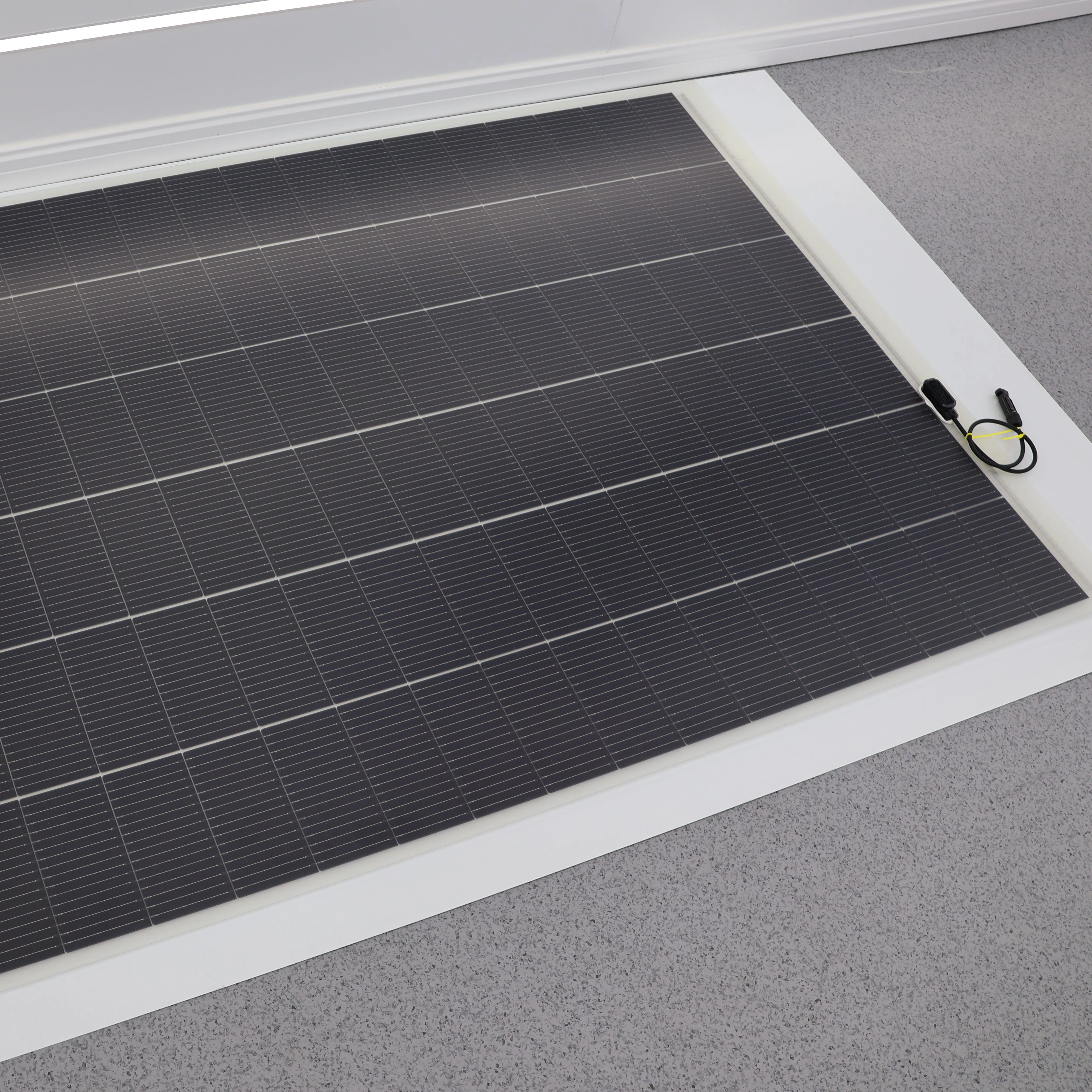Thin Film Flexible Solar Module 23.8% Efficiency Lightweight Photovoltaic Panel BIPV Module