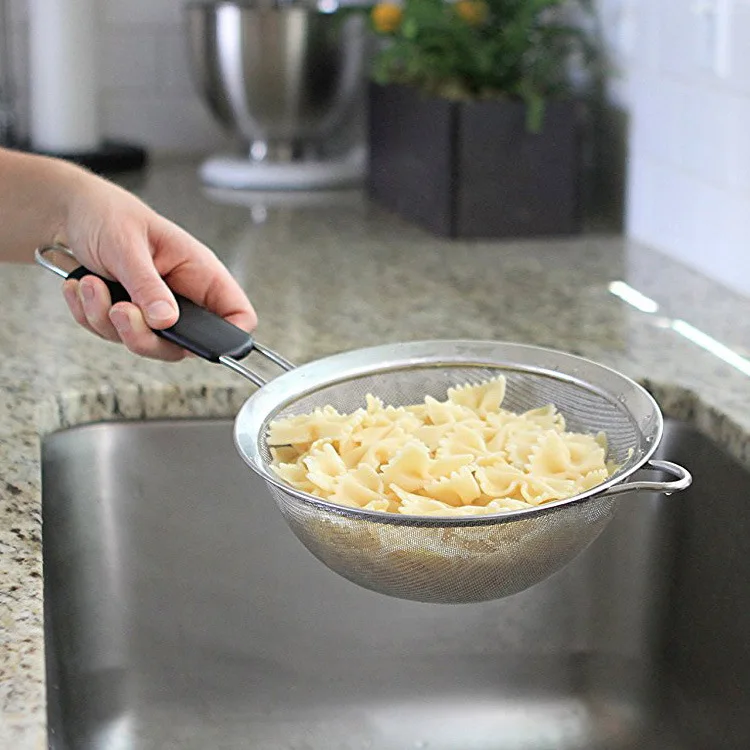 Stainless Steel Kitchen Utensils Cooking Oil Skimmer Strainer Handheld Fine Mesh Flour Sieve Filter Colander