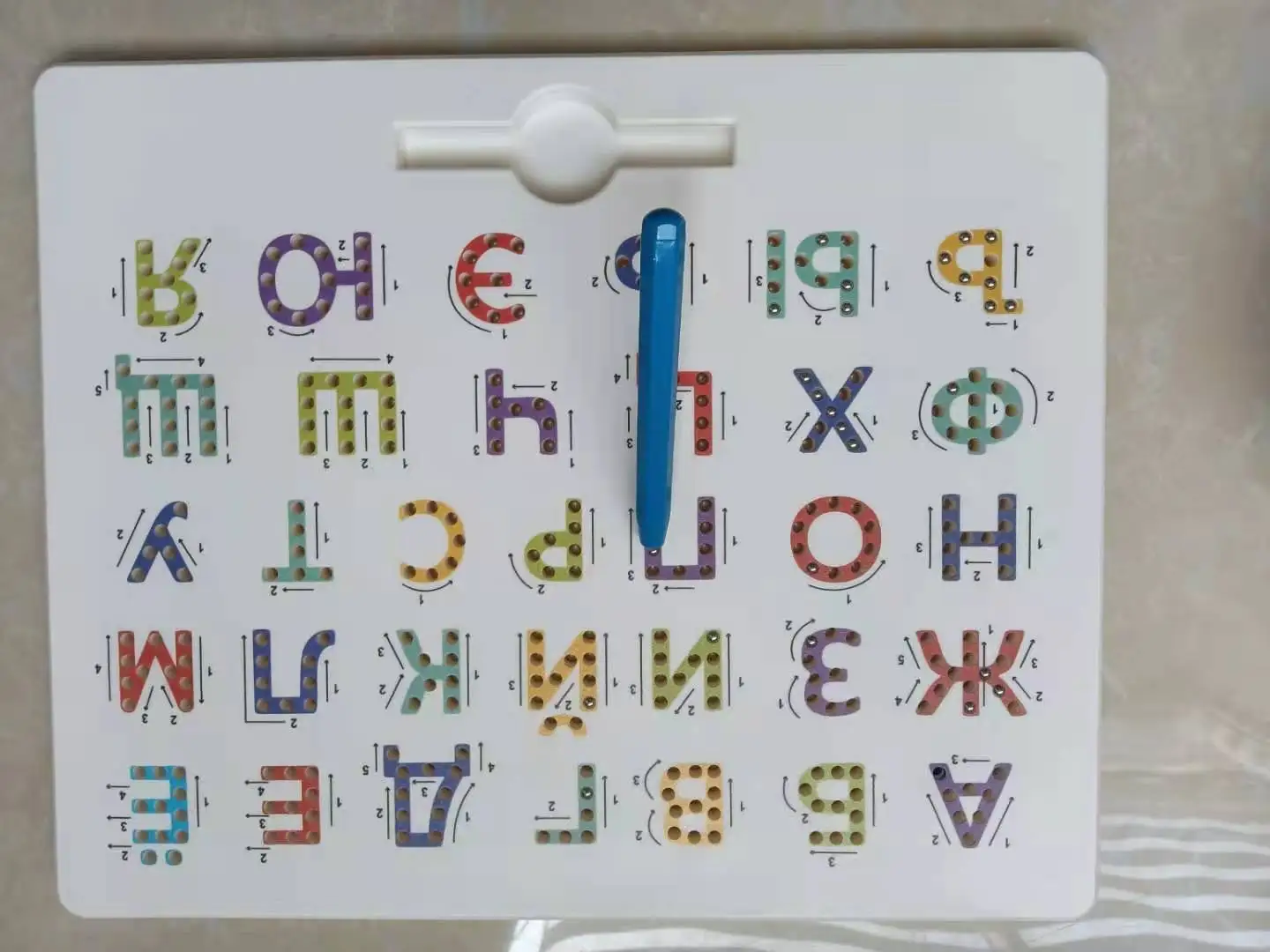 2022 Brand New Steel Balls  Portable Erasable Russian Writing Board Magpad Magnetic Drawing Board