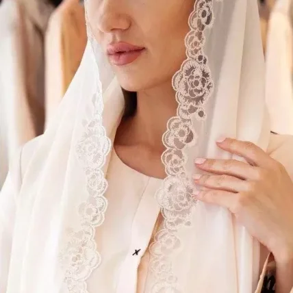 wholesale customized colorful  Chiffon Scarf  hijab with one line lace  Quality Chiffon  for Muslim women modern style