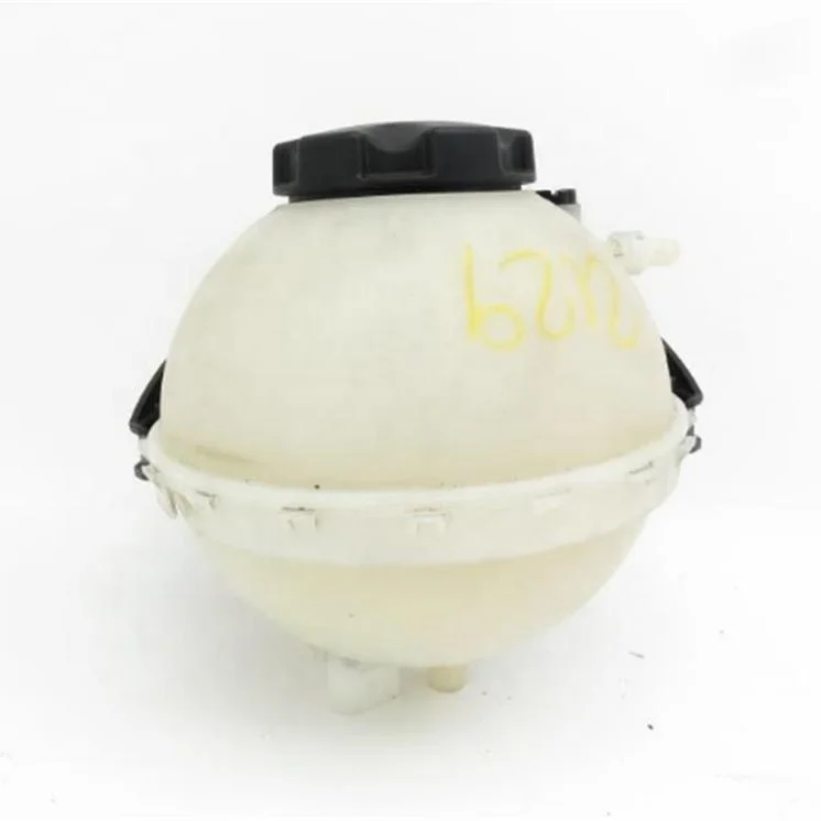 Expansion Tank for bmw F30 F35 Expansion Tank F20 F30 F32 F33 17137642158