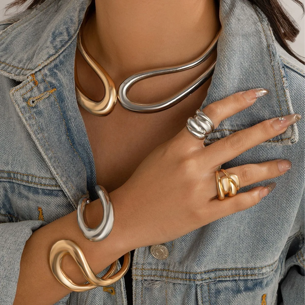 New Fashion Geometric Metal Necklace Bracelet With Cool And Exaggerated Design Advanced Necklace Bracelet Ring Sets For Women