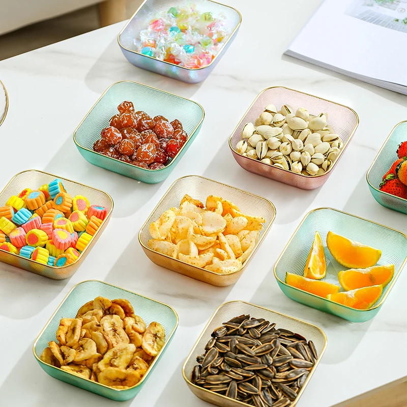 Wholesale home restaurant wedding party dessert fruit PS clear snack plate luxury gold rim plastic shallow square salad bowl