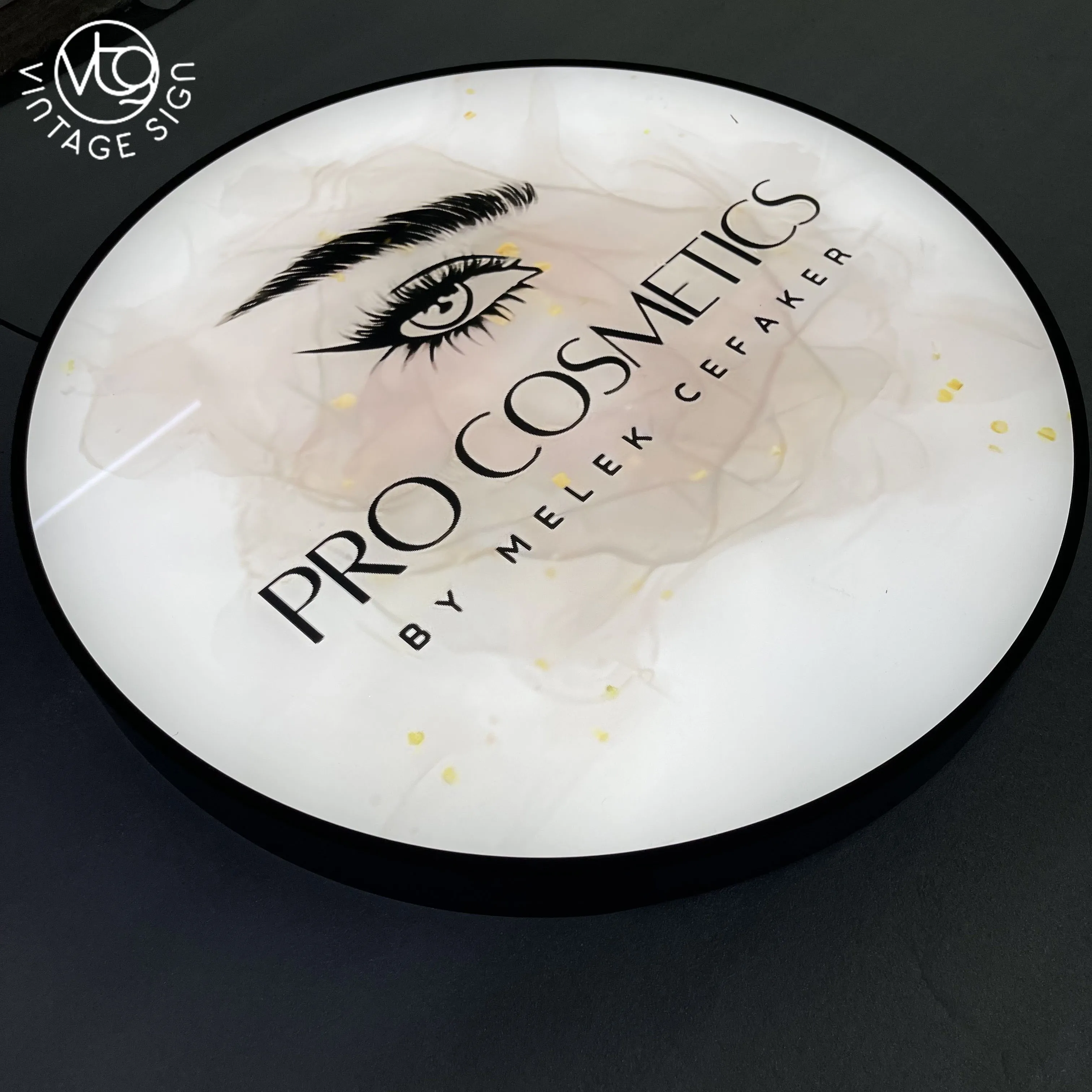 Free Standing Signage 3d Light Advertising Sign Mobile Outdoor Led Lighted Box With High Quality